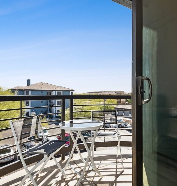 05_Ascent-North-Scottsdale-17950-N-68th-Street_Web